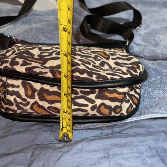 Nwot rare earth Stone Mountain leopard  crossbody bag - Picture 8 of 14